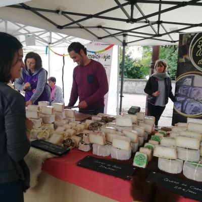 Actividades Toma Castanas, surtido quesos